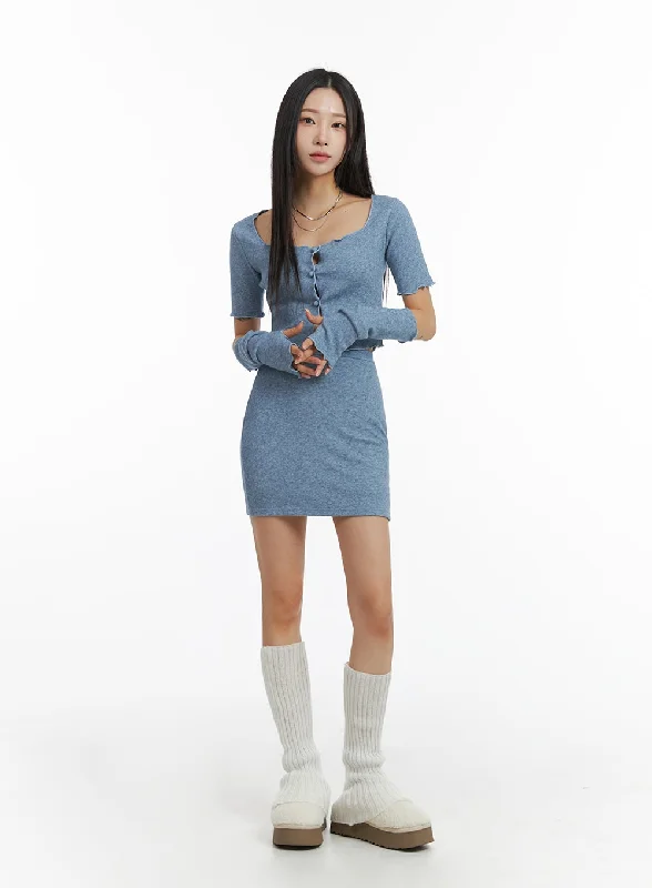 square-neck-crop-tee-with-hand-warmer-skirt-set-cj408