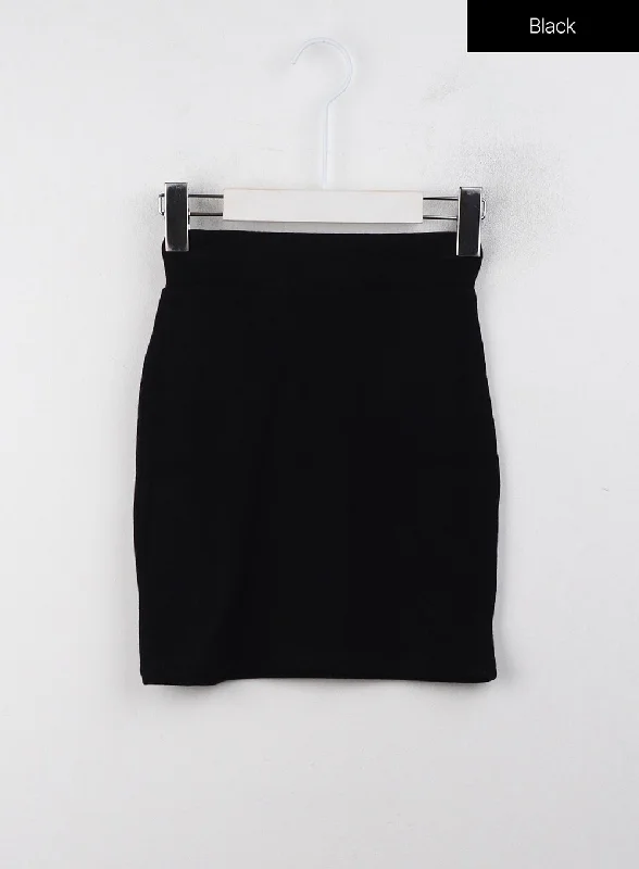 square-neck-crop-tee-with-hand-warmer-skirt-set-cj408