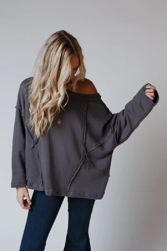 bailey-oversized-raw-edge-top-charcoal