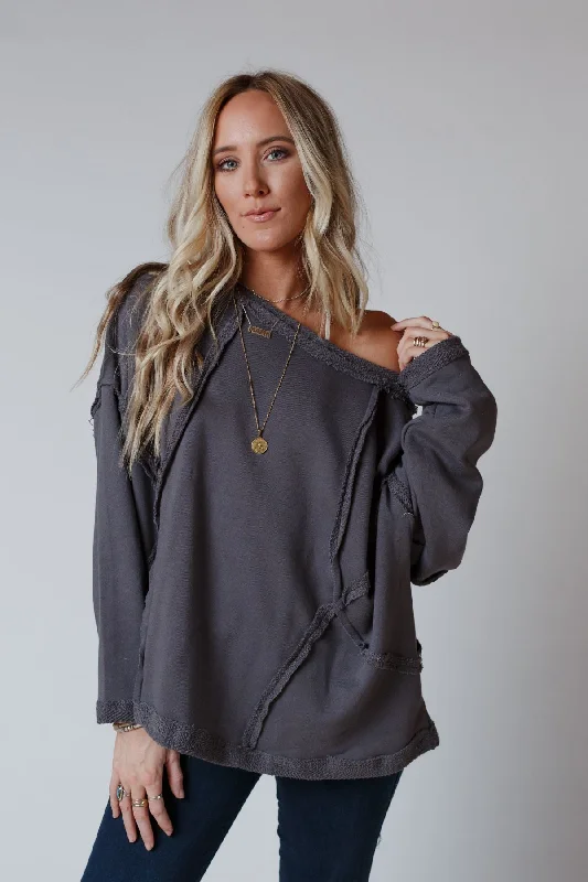 bailey-oversized-raw-edge-top-charcoal