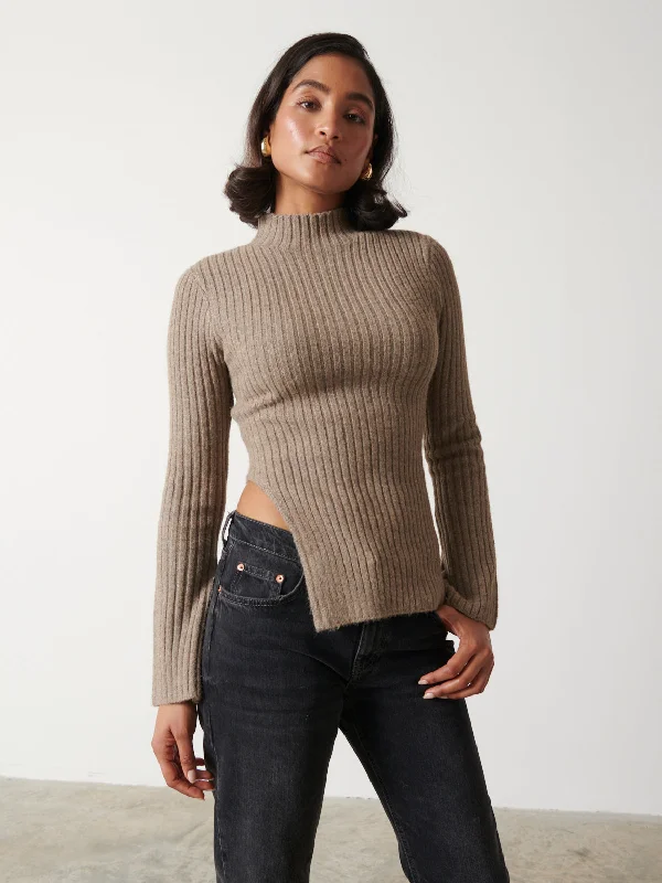 charley-turtle-neck-asymmetric-hem-knit-top-mushroom