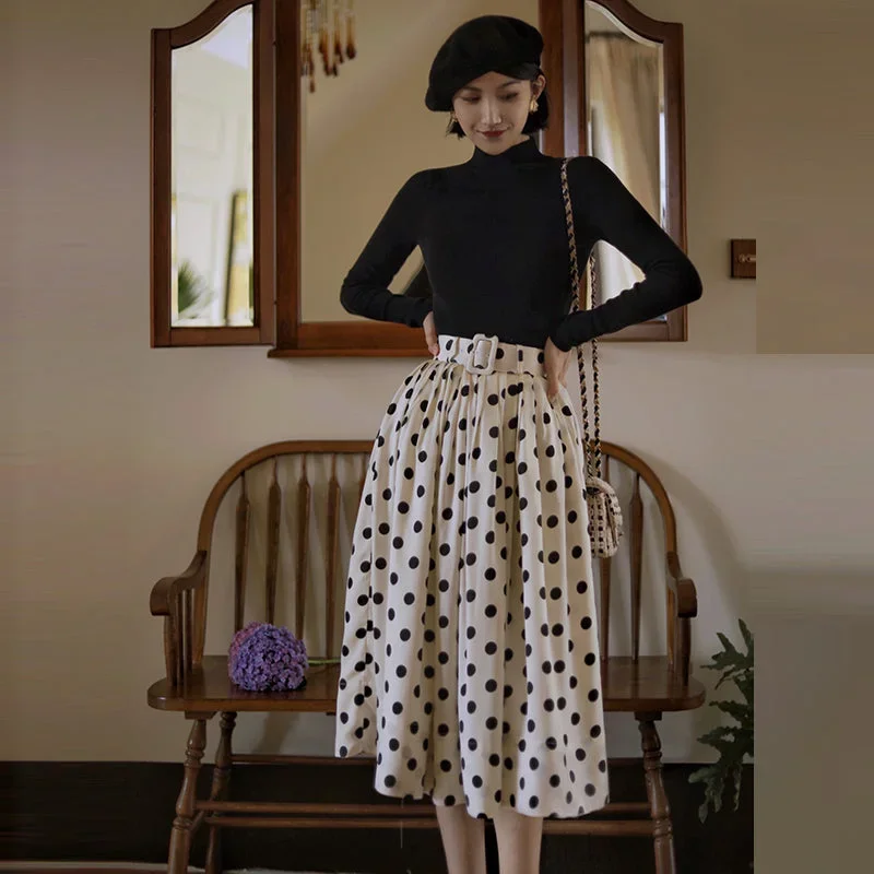 Polka Dot Pattern Umbrella Skirt of White Lady