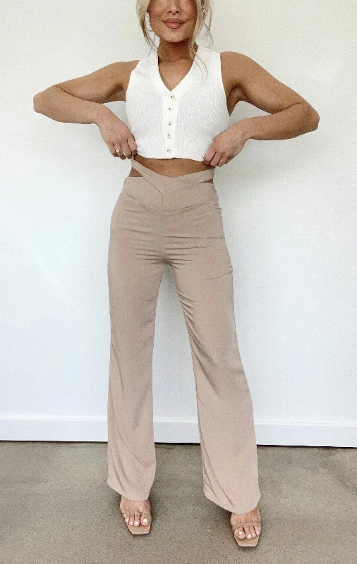 classic-contour-pants