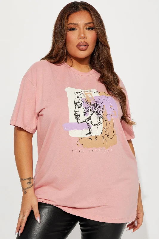 love-yourself-graphic-tshirt-mauve