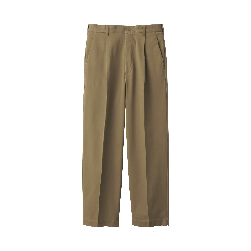 mens-stretch-chino-tuck-wide-pants-ae0xm24s