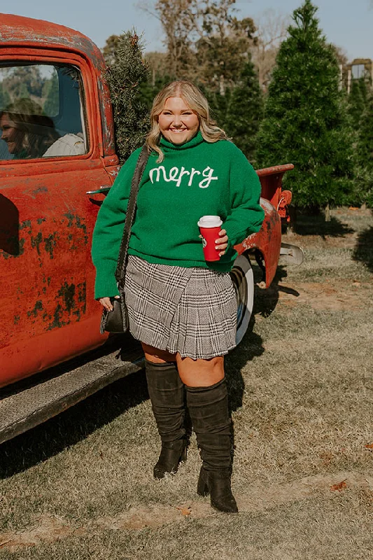 merry-turtle-neck-sweater-in-green-curves