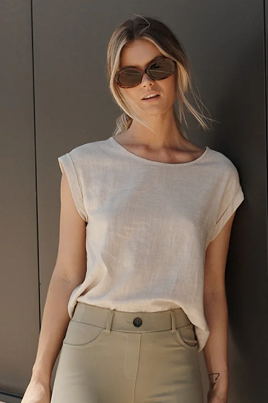 Rejina Top In Oatmeal Linen Blend