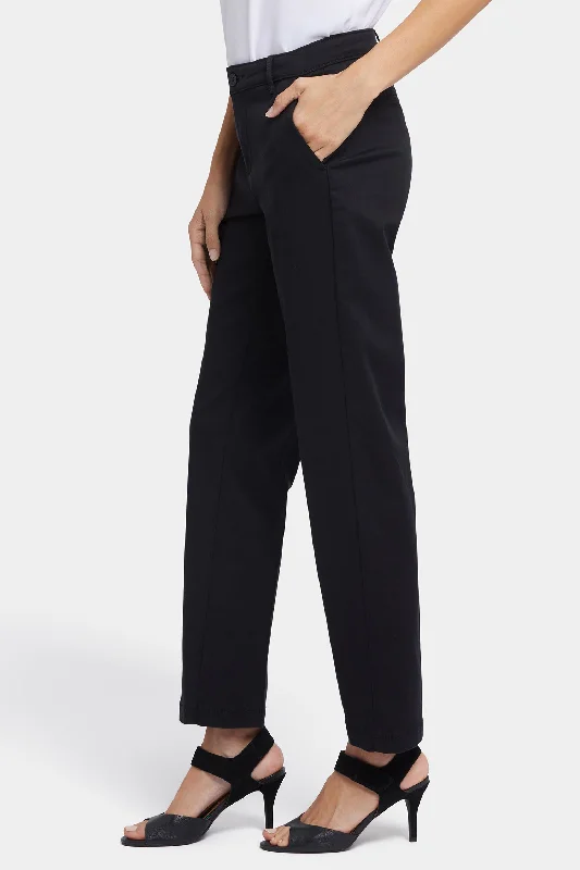 sadie-slim-pants-black