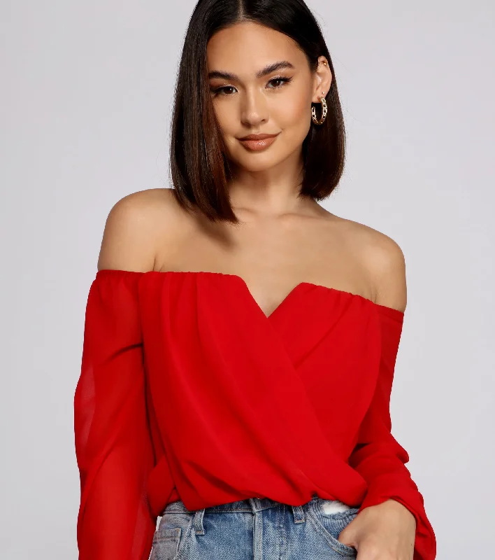 sophisticated-in-chiffon-strapless-top-060038601001