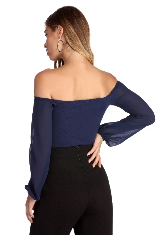 sophisticated-in-chiffon-strapless-top-060038601001