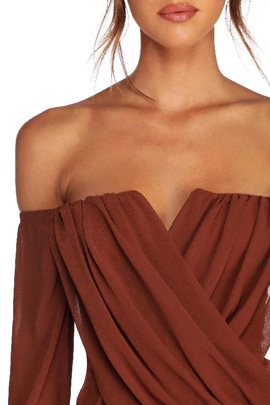 sophisticated-in-chiffon-strapless-top-060038601001