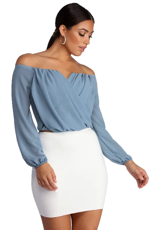 sophisticated-in-chiffon-strapless-top-060038601001