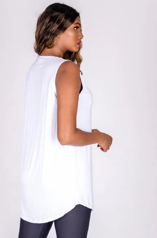 white-slinky-to-touch-net-v-front-sleeveless-boyfriend-tee-r2w