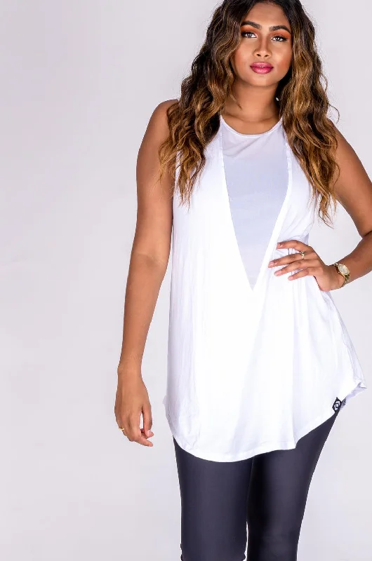 white-slinky-to-touch-net-v-front-sleeveless-boyfriend-tee-r2w