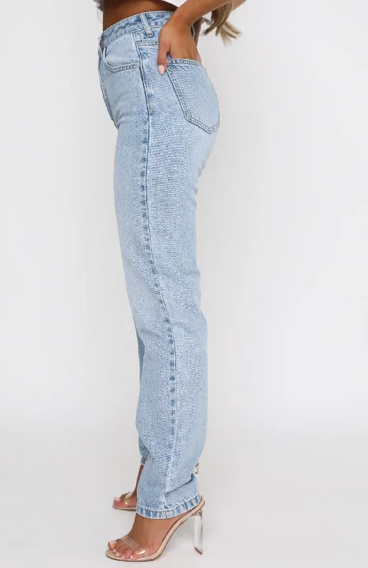 whos-that-girl-straight-leg-denim-jeans-washed-blue